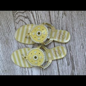 silicone Jack Rogers gently worn